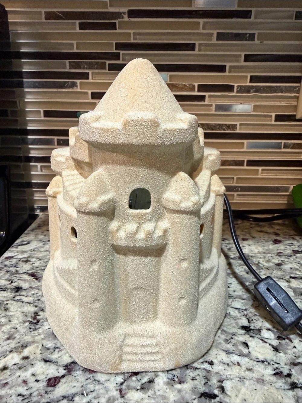 Scentsy Sandcastle Ceramic Warmer in Beige